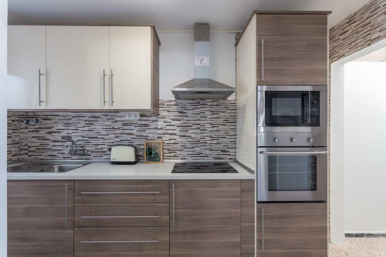 Cozy Apartment In Salinetas Beach. Exterior photo