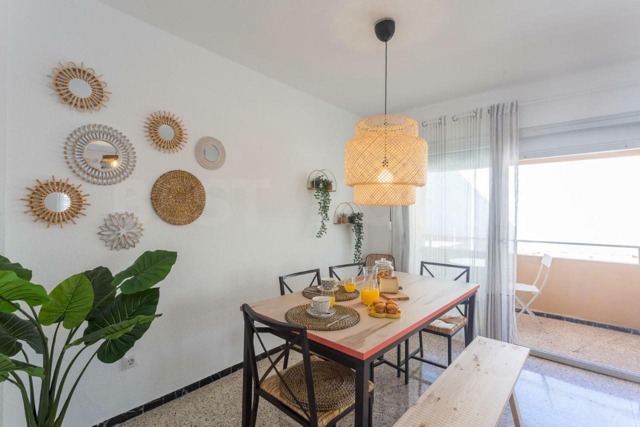 Cozy Apartment In Salinetas Beach. Exterior photo
